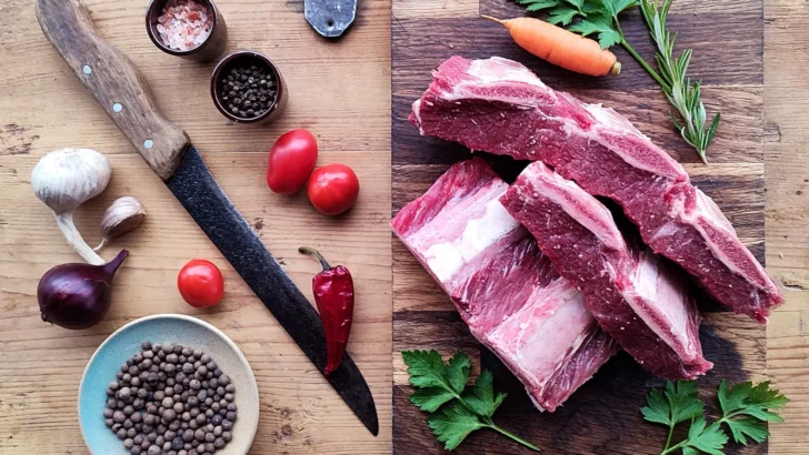 Liellopa ribiņas Short ribs BIO