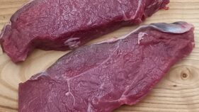 Bio Liellopa gaļas Striploin steiks,ātri saldēts